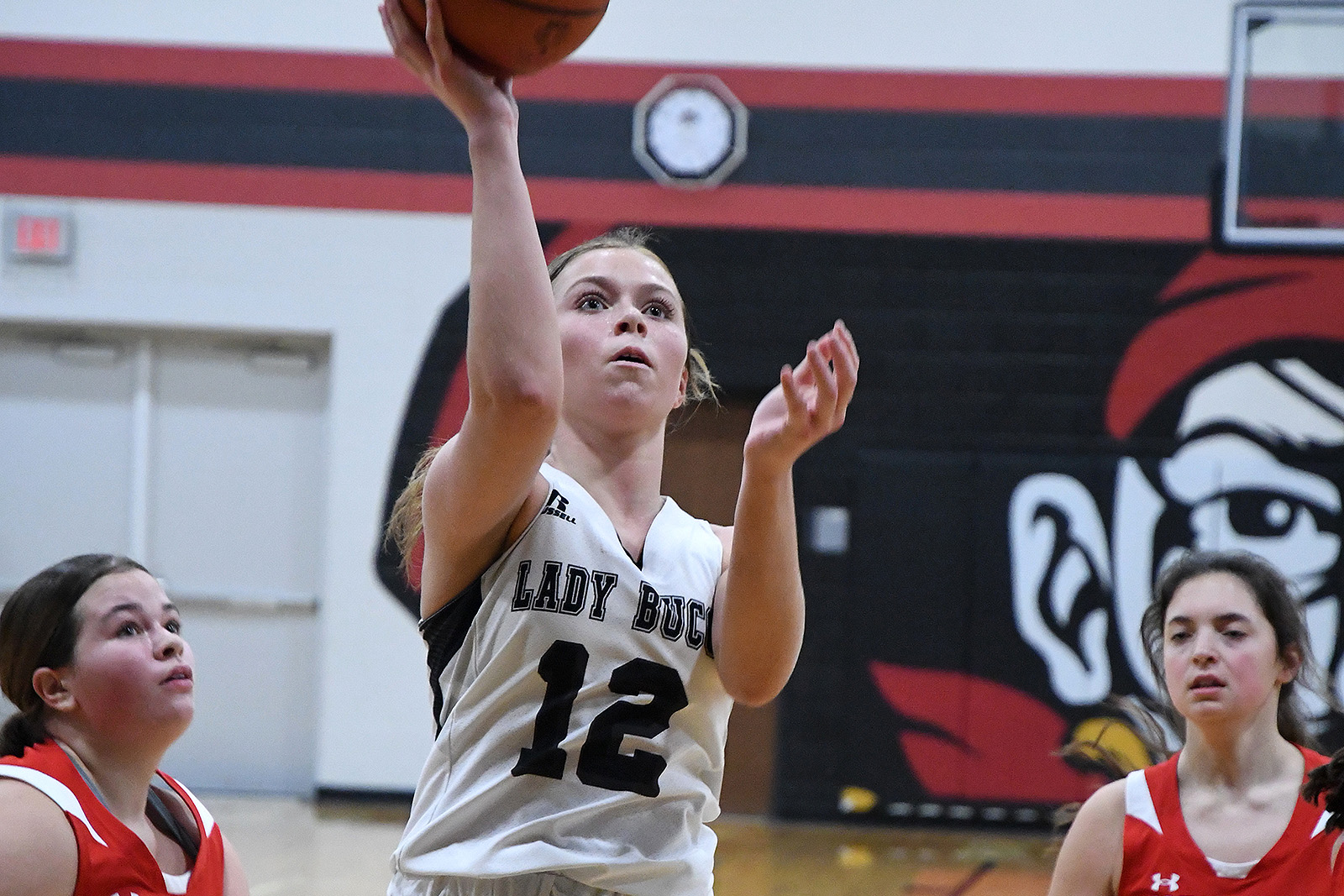 Read more about the article LADY BUCCS GET OFF TO A FAST START